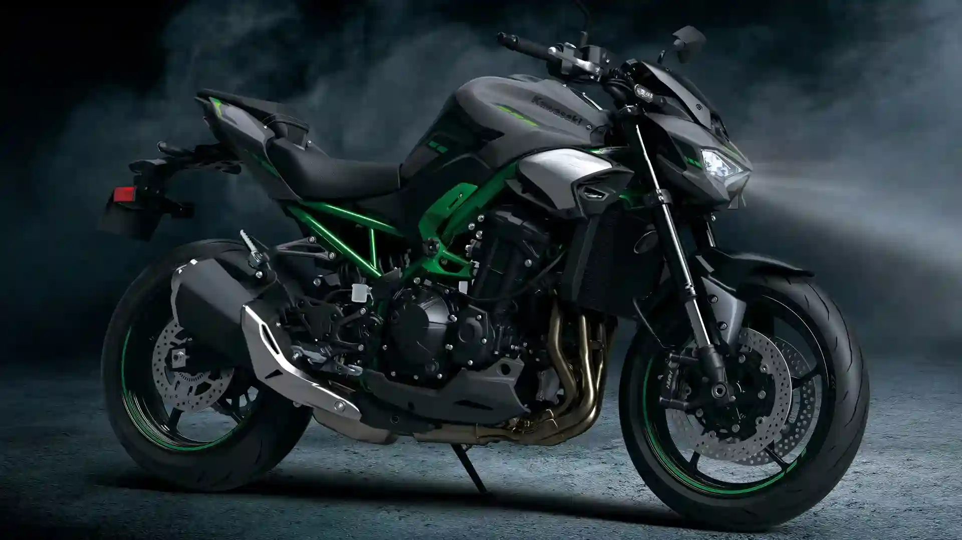 Kawasaki Z900 2025